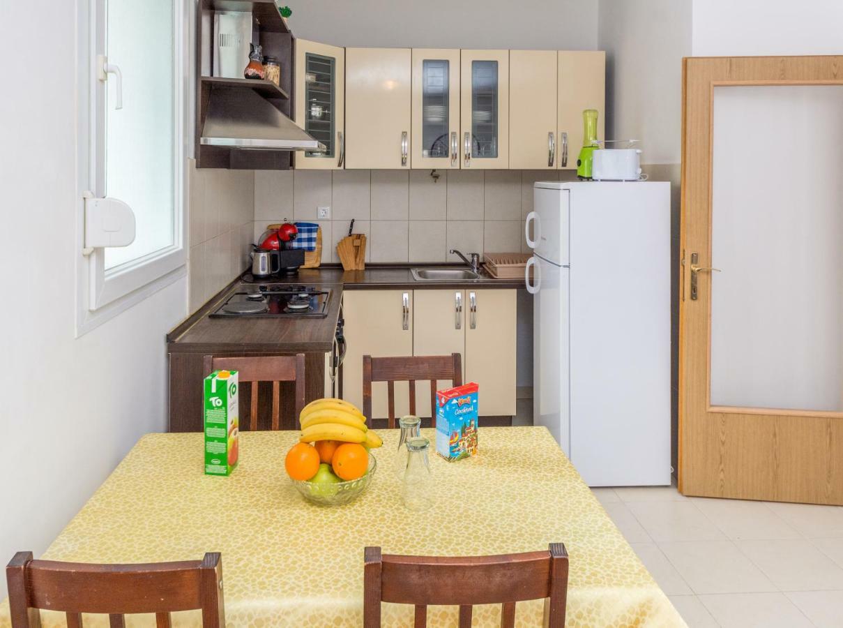 Breki Apartman Подстрана Экстерьер фото